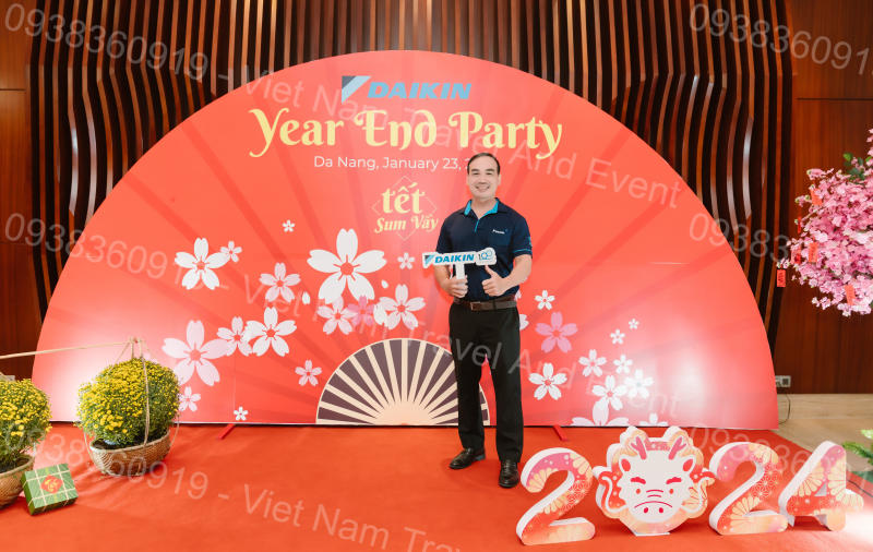 15 Mẫu Photobooth Trong Gala Dinner, Year End Party Cơ Bản